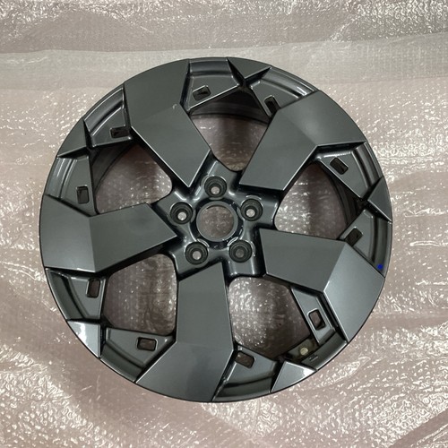 Suzuki vitara alloy wheel 19 - suzuki,
